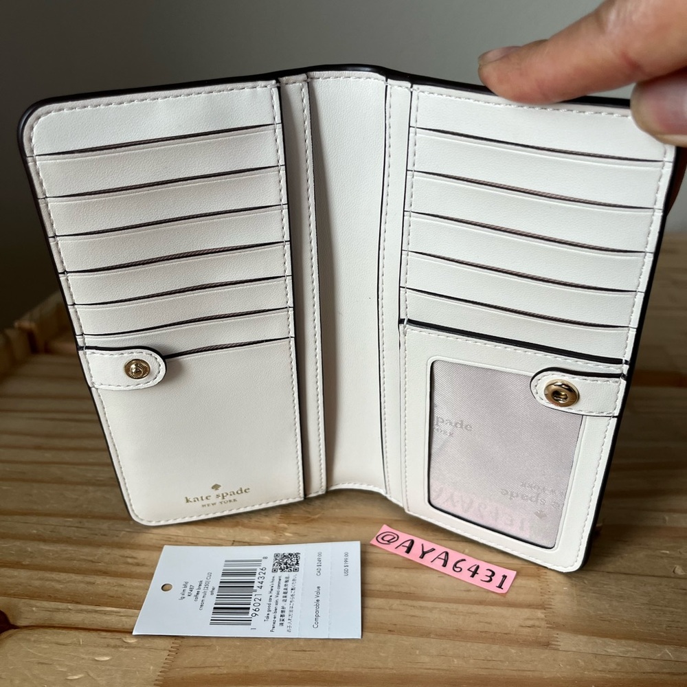 Kate Spade Wallet🎈🎈 - Picture 5 of 7